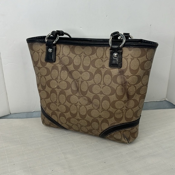 Coach K1193-F18917 Heritage Peyton Brown Tote - Picture 4 of 10